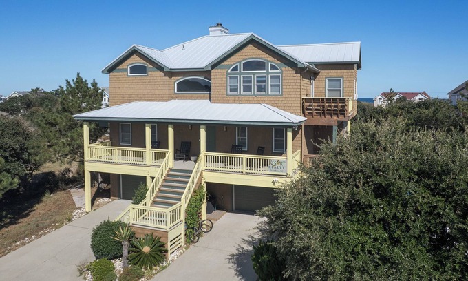 Whalehead Beach House | 1397 - Sunshine Stars, a 5-bed, 4.5-bath Corolla home ideal for family getaways.