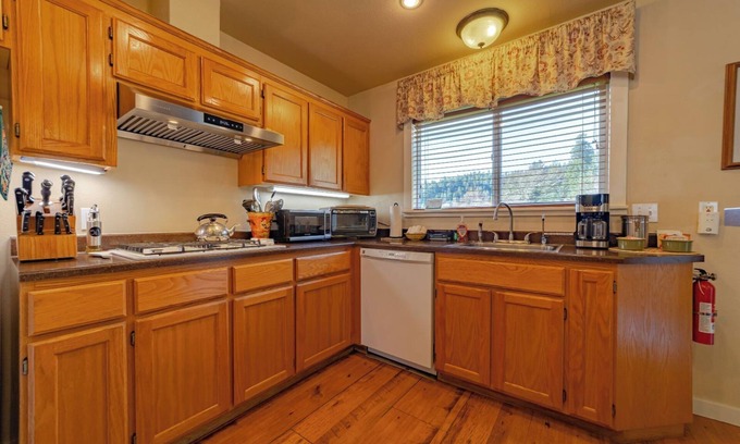 Orick House | 13A Bears Den Suite at the Meadow Site