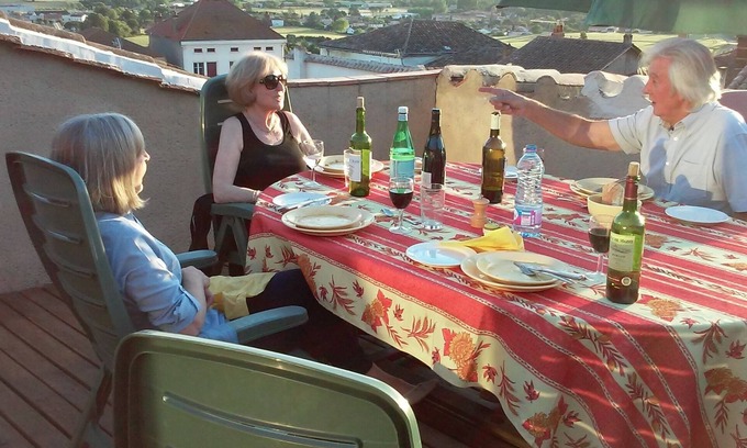 Monflanquin House | 13th Century Townhome