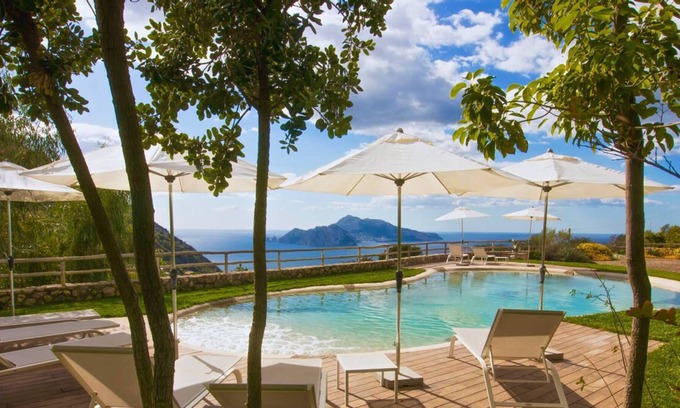 Termini Villa | 14th Century Converted Monastery