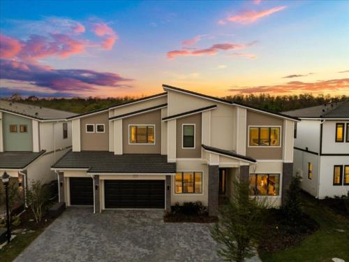 Kissimmee House | 15 Bedrooms 165 Bathrooms Sonoma 4061Sb