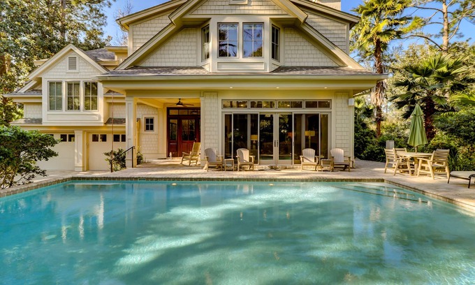 Oceanside House | 15 Green Heron- Spectacular! Large Private pool & 150 yard walk to the beach.