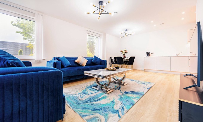 Royal Docks Apartment | -15% LUX Riverside Duplex Masionette By LCY/ExCeL I 25min to Tower of London