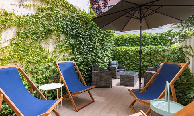 Sao Bento Apartment | 156 Banksy Oasis Terrace