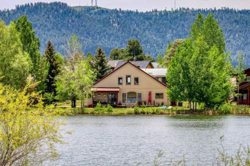 Mallard Point House | 156 Teal Circle