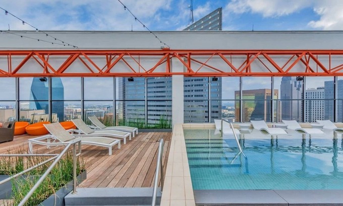 Downtown Dallas Apartment | 16th FL Bold CozySuites w/pool, gym, roof #4