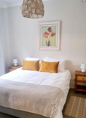 Oudtshoorn Apartment | 177 on Church