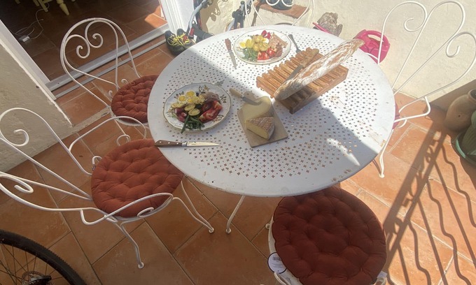 Entrecasteaux House | 17th-century house in an authentic Provencal village.