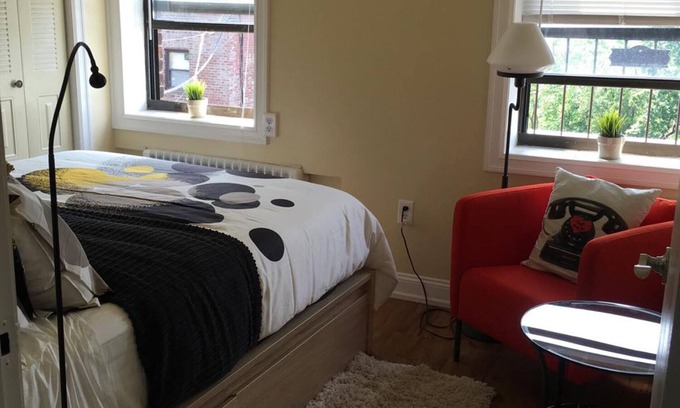 Industry Apartment | 1807 2D · Modern Brand 1bed Apt/Parking Available- 20 min to NYC
