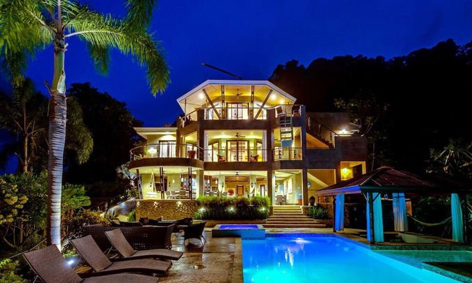 Dominical Villa | 180° of ocean view at Dominical, Costa Rica