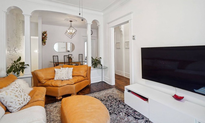 Verdun Apartment | #182 Spacious 2 Floors Apt in Verdun with Backyard