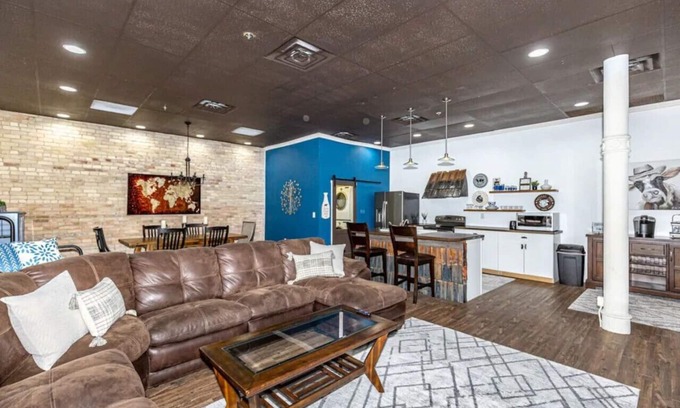 Fargo Apartment | 194) Industrial Vibe in Fargo