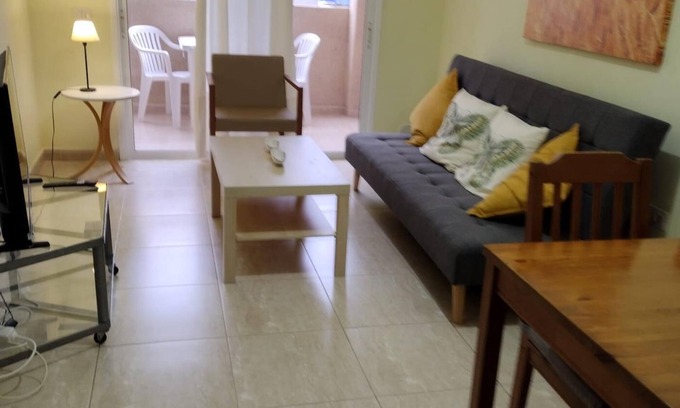 Los Abrigos Apartment | 1A Apartment Abrigos, Wifi and balcony