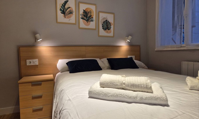 Gijon Apartment | 1A143 Amplio apartamento junto a la playa con masc
