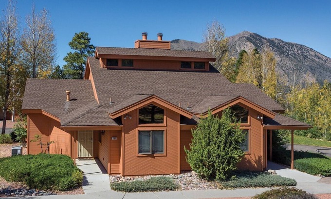 Flagstaff Condo | 1BD/Flagstaff w/Full Kitchen, W/D, Sleeper Sofa & Amazing Amenities!