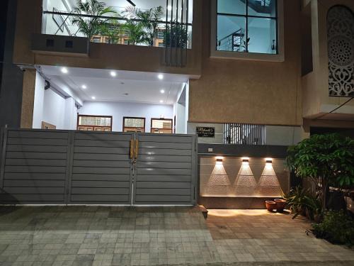 Tonk Road Apartment | 1BHK Home near Airport & Markets
