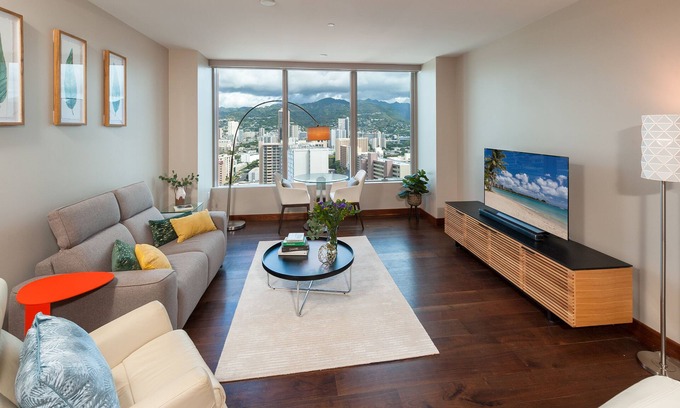 Ala Moana Condo | 1BR/1BA One Ala Moana Penthouse
