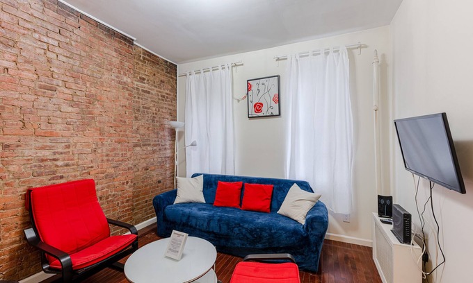East Harlem Apartment | 1BR Apartment -4C- Off Park