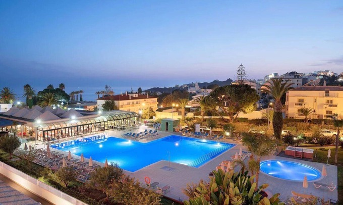 Oura Hotel | 1BR Apartment in Praia da Oura! Easy Direct Beach Access | 4 Units