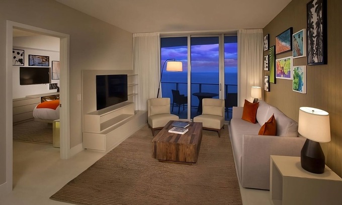 Hollywood South Central Beach Hotel | 2 1BR Oceanview King Suites, H Hollywood Resort & Residences, Pool, Kitchen!