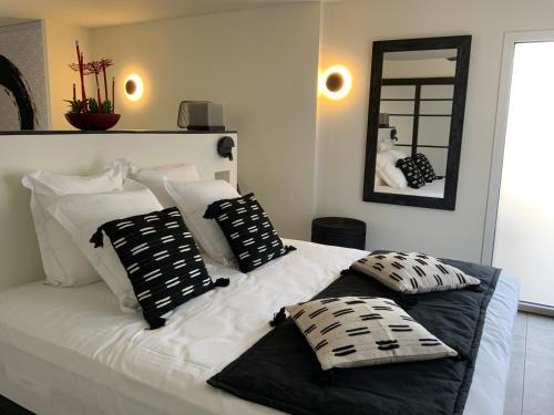 Montelimar House | 2 A 2