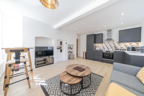 Headington Apartment | 2 Ashbrook Windmill