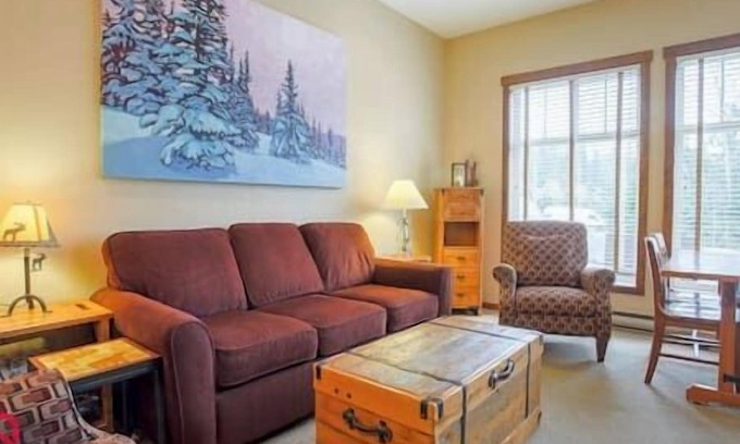 East Kootenay Apartment | 2 BDRM condo at Snow Creek, Fernie Alpine Resort