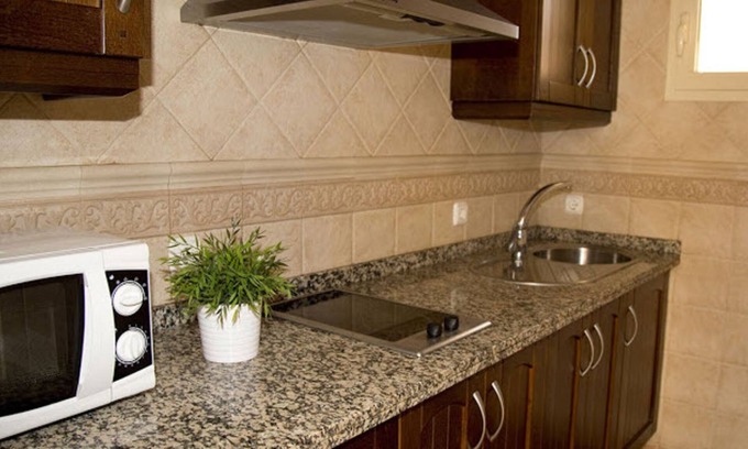 La Linea de la Concepcion Apartment | 2 bedroom apartment (Block 1 - Apartment 7)