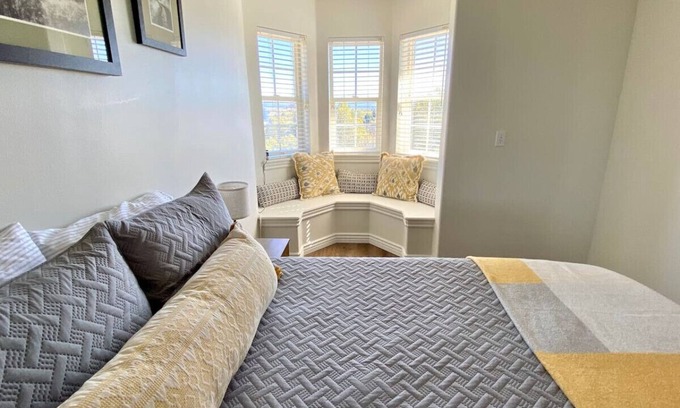 Midway Apartment | 2 Bed Apartment, Chalet on the Creek in Midway