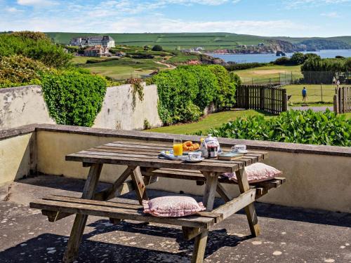 Thurlestone House | 2 bed in Thurlestone EDELV