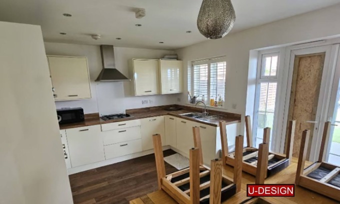 Bedford House | 2 Bed Terraced House Bedford - MK42