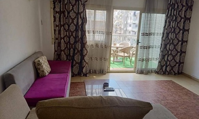 Al-Muntazah Apartment | 2-bedroom apartment in superb Alexandria Governorate with AC