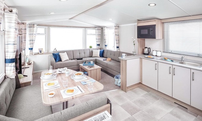 Cresswell House | 2 bedroom accommodation in Cresswell beach