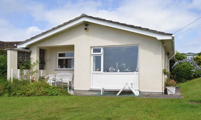Saint Erth Praze Cottage | 2 bedroom accommodation in Balwest, near Marazion