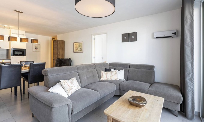 Sint-Idesbald Apartment | 2 bedroom accommodation in SInt Idesbald