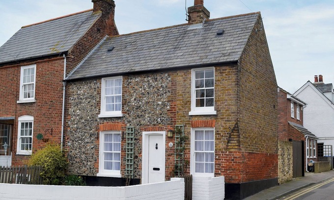 Broadstairs Cottage | 2 bedroom accommodation in Broadstairs