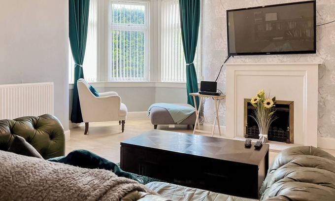 Cowdenbeath Apartment | 2 bedroom accommodation in Crossgates