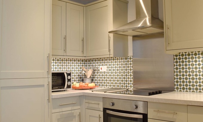 Eastbourne Seafront Cottage | 2 bedroom accommodation in Eastbourne