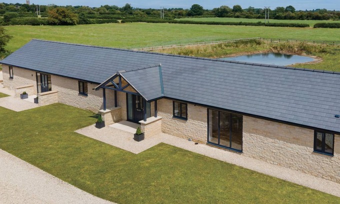 Swindon Cottage | 2 bedroom accommodation in Cricklade