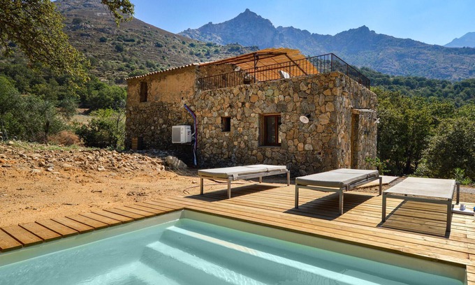 L'Ile-Rousse - Balagne House | 2 bedroom accommodation in FELICETO
