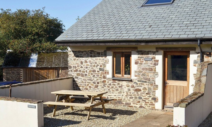Hartland Cottage | 2 bedroom accommodation in Hartland, near Bideford