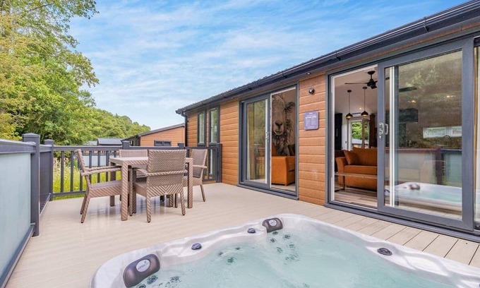 Caerwys Ski Chalet | 2 bedroom accommodation in Caerwys