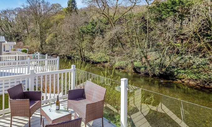 Saltash House | 2 bedroom accommodation in Notter Bridge, Saltash