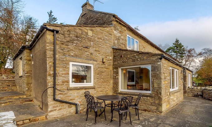 Leyburn Cottage | 2 bedroom accommodation in Melmerby, near Coverdale