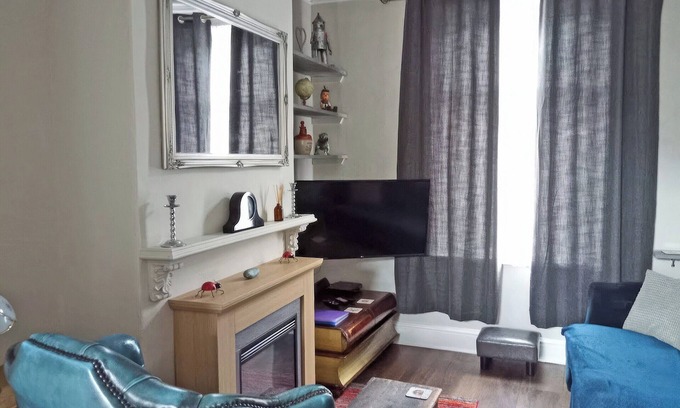 Louth Cottage | 2 bedroom accommodation in Louth