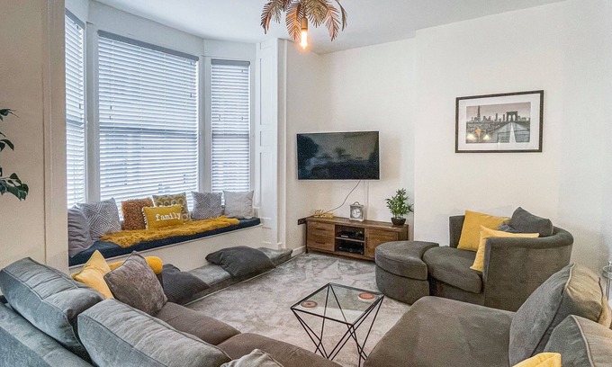 Weymouth Cottage | 2 bedroom accommodation in Weymouth