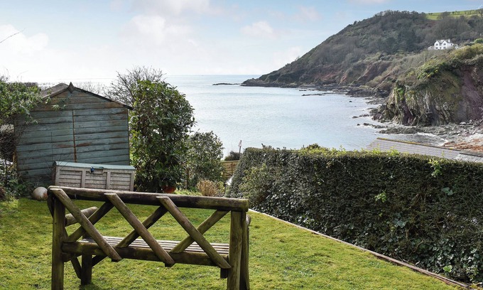 Talland Cottage | 2 bedroom accommodation in Talland Bay, near West Looe
