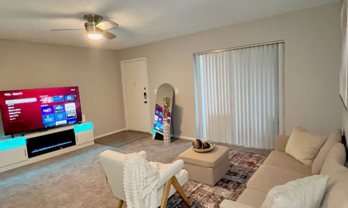 North Lauderdale Apartment | 2-bedroom Apartment Lake View, Close to the Beach, Fort Lauderdale.