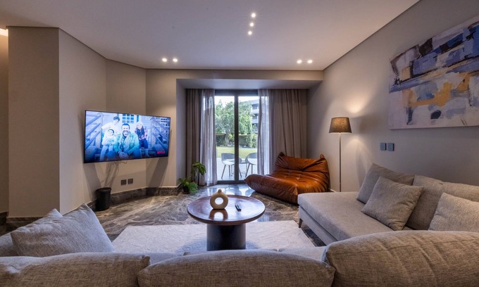 New Cairo House | 2-Bedroom Apart with Garden Views & Pool Access GF