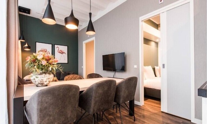 Amsterdam North Apartment | 2-Bedroom Apartment in trendy NDSM